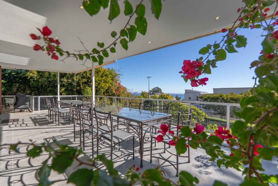 4 Bedroom Property for Sale in Camps Bay Western Cape